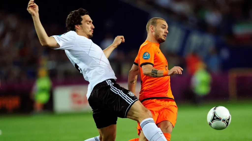 Wesley Sneijder v zápase s Německem