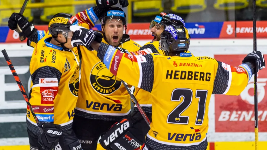 Hokejisté Litvínova se radují