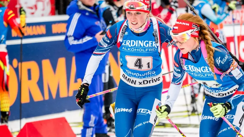 Eva Puskarčíková předává štafetu Markétě Davidové