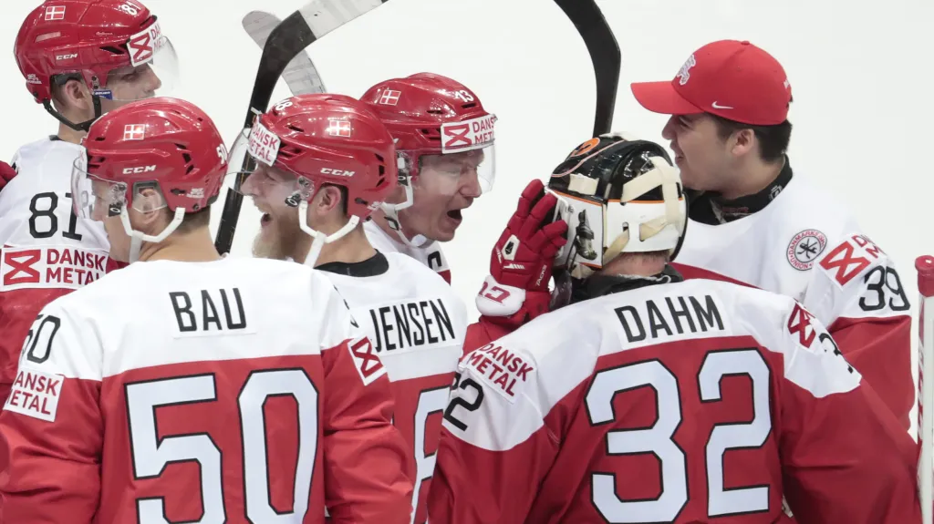 Radující se hokejisté Dánska