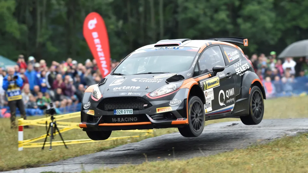 Stroj pilota Alexeje Lukjaňuka na Barum rallye