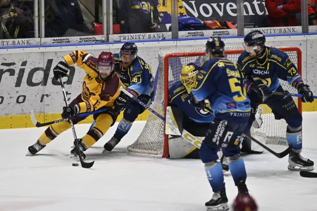 Jihlava si vzala vedení ve finále zpět, pomohla jí i finta veterána Čachotského