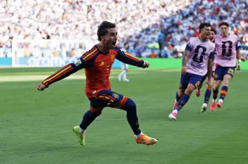 Ferran Torres po vstřelení vítězné branky ve finále MS
