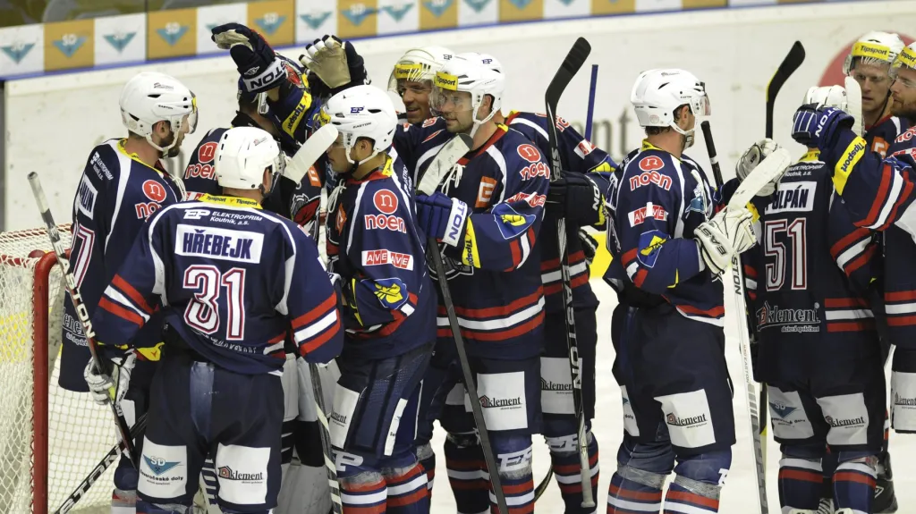 Radující se chomutovští hokejisté