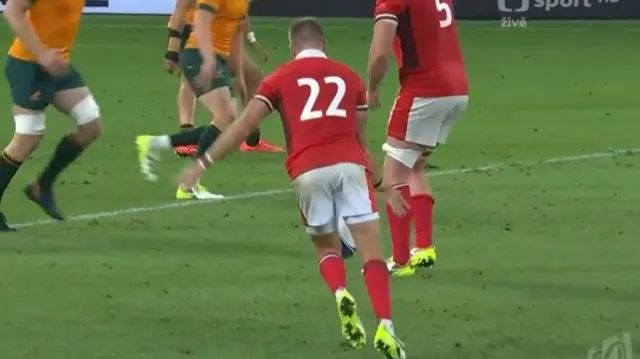 Wales – Austrálie: Tlak Welšanů zakončený drop gólem Anscomba