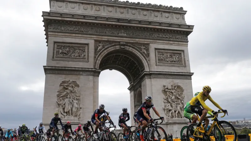 Závěr 21. etapy Tour de France 2015