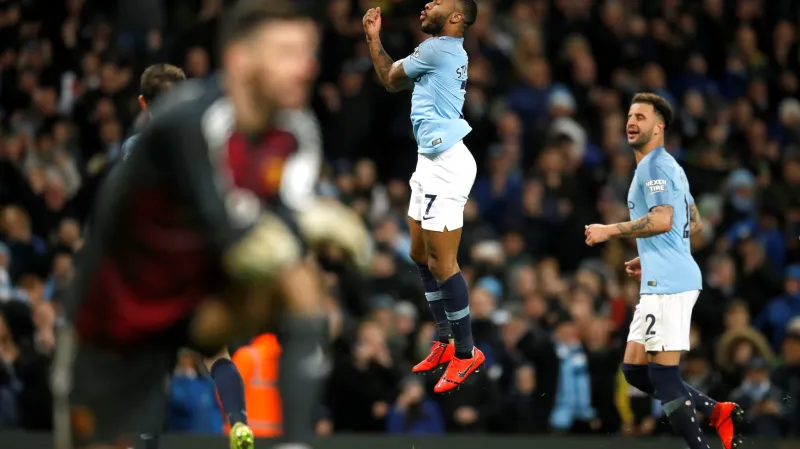 Raheem Sterling z Manchesteru City se raduje ze vstřelené branky