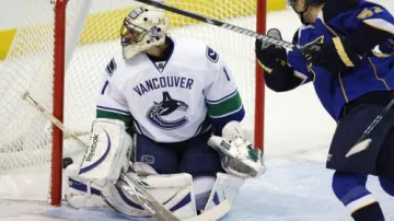 St. Louis - Vancouver