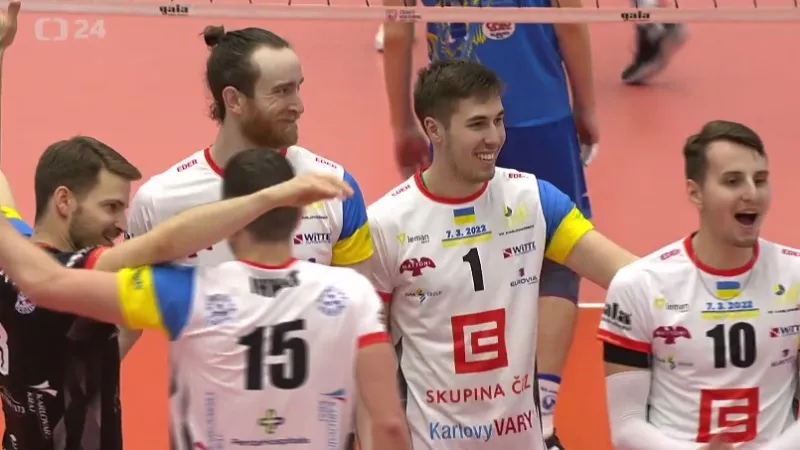 Karlovarsko vyhrálo nad Kladnem v pětisetové bitvě