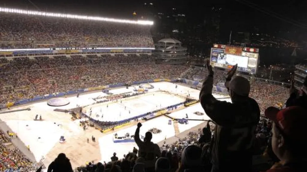 Utkání NHL pod širým nebem
