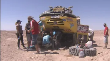 Nehoda Aleše Lopraise na Dakaru