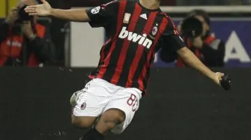 Útočník AC Milan Ronaldinho