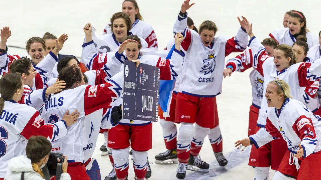 Euforie českých hokejistek po postupu na hry do Pekingu