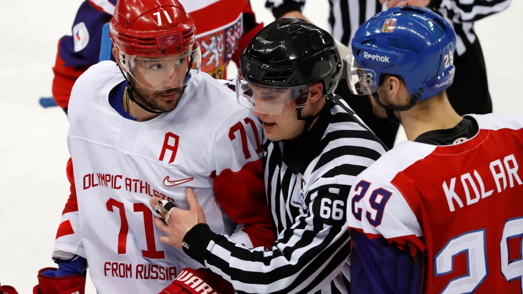 Jan Kolář v diskusi s Iljou Kovalčukem