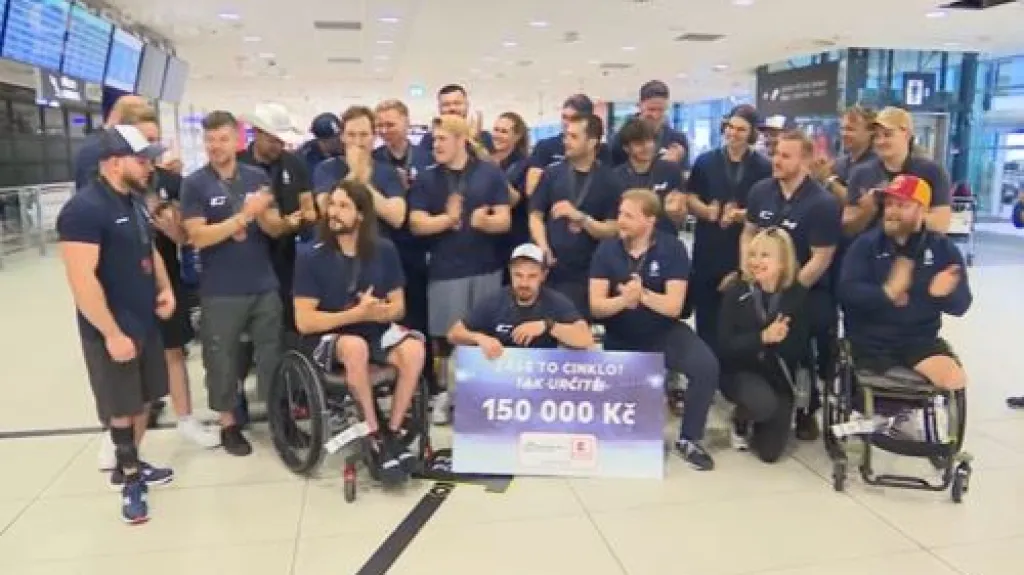 Bronzoví prahokejisté už jsou doma