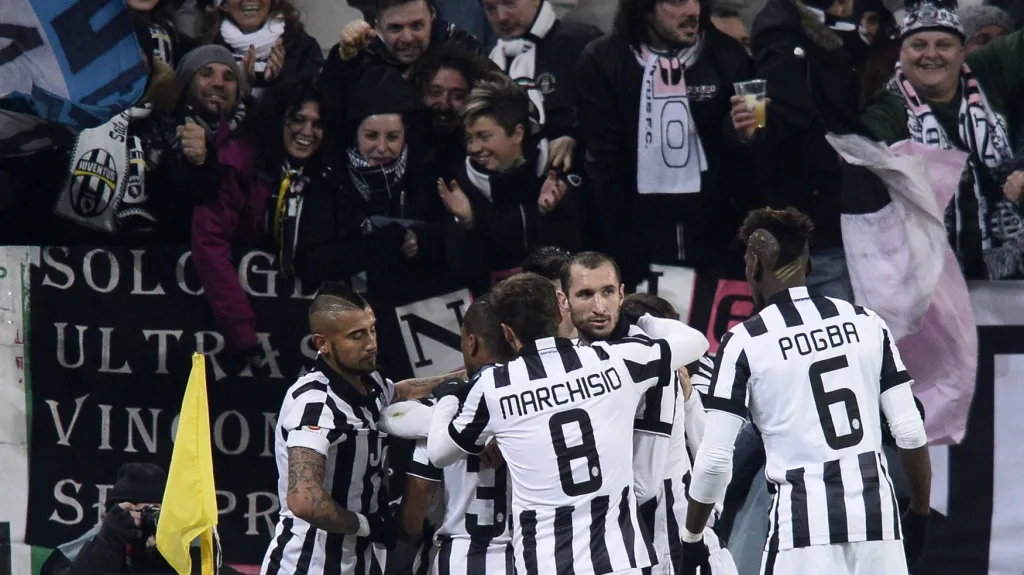 Slavící fotbalisté Juventusu