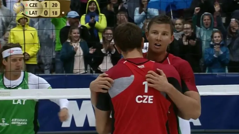 Perušič se Schweinerem si vyšlápli na bývalé světové jedničky z Lotyšska