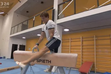 Petrov vyhrál pro Albánii, trénuje ale v Česku