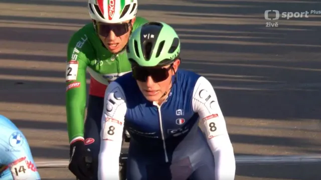 Finiš závodu juniorů v Táboře