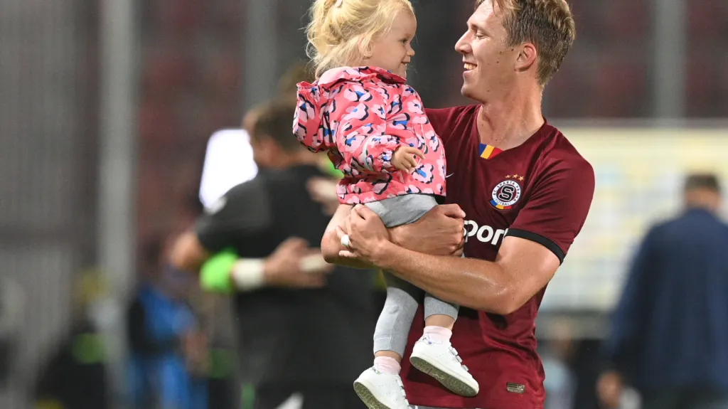 Lukáš Juliš s dcerou