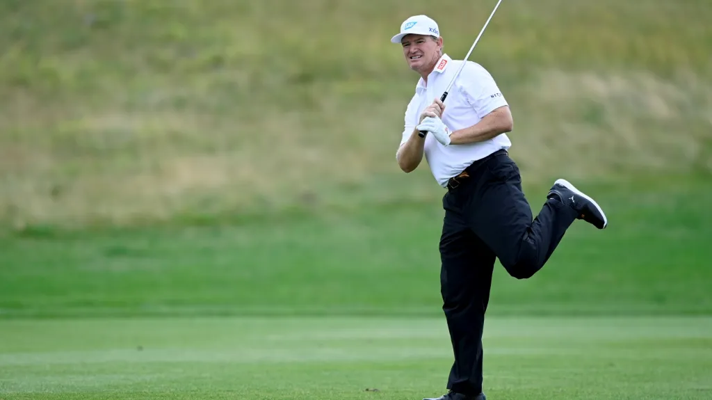 Golfista Ernie Els na podniku Czech Masters