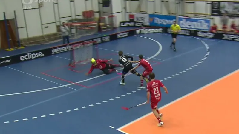 Florbalisté Boleslavi uspěli v hale Střešovic a udrželi první místo