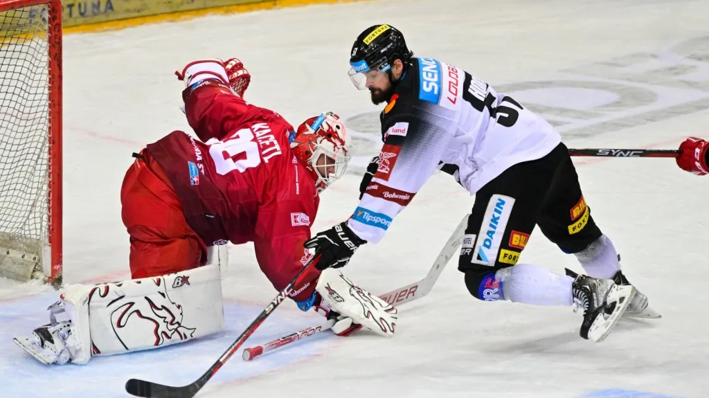 Roman Horák střílí rozhodující gól