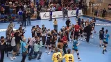 Poslední chvíle před koncem utkání Most - Samobor