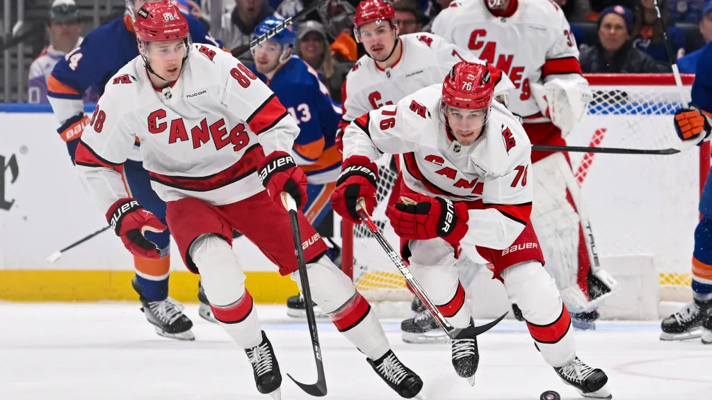 Martin Nečas (vlevo vpředu)