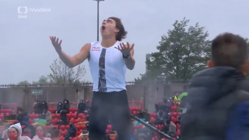 Finále soutěže tyčkařů na Diamantové lize v Gatesheadu