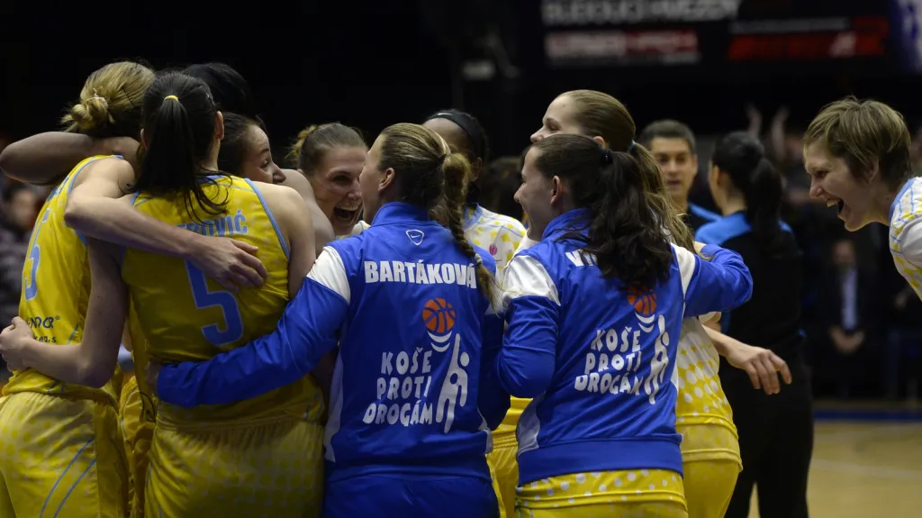 Radost basketbalistek USK