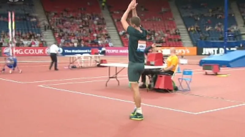 Veselý skončil v Glasgow druhý za 85,23