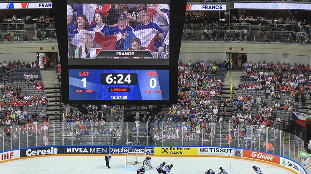 Velín centrální obrazovky v O2 areně