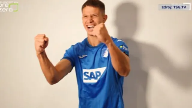 Hložek posílí Hoffenheim
