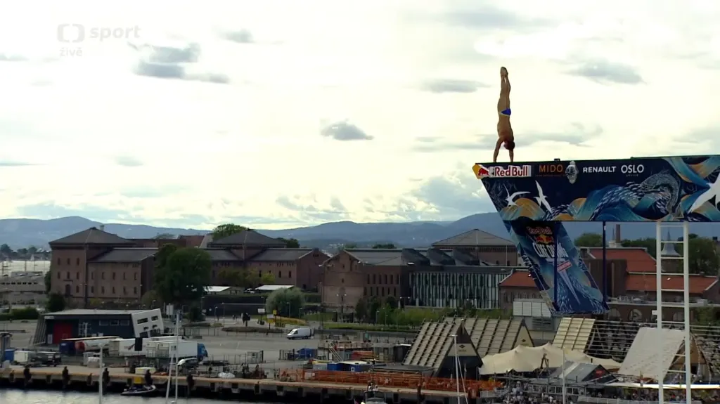 Cliff Diving v Oslu ovládl Popovici, Navrátil byl pátý