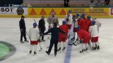 Hokejisté na tréninku před čtvrtfinále