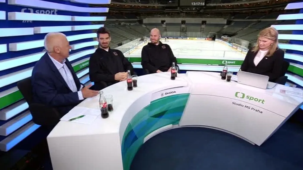Radek Smoleňák a Jan Kovář hosty Hokejového poledne