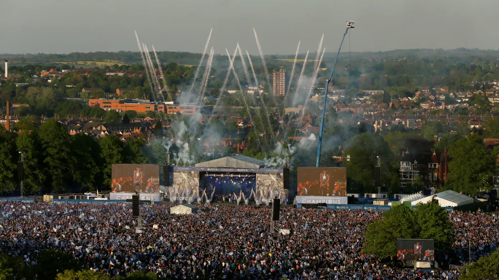 Oslavy titulu v Leicesteru