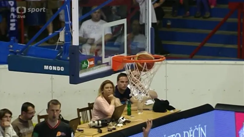 Nymburk má blízko ke dvanáctému titulu