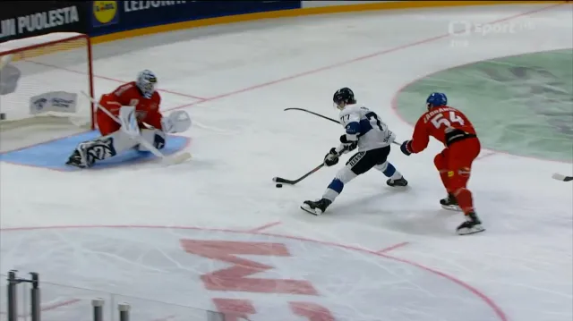 Gól v utkání Finsko – Česko: Tukiainen – 2:0 (27. min.)