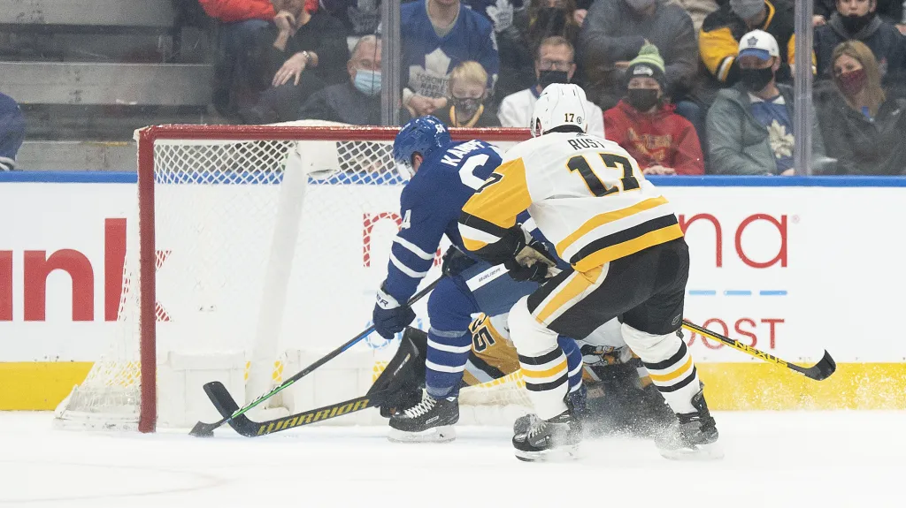 David Kämpf střílí gól Pittsburghu