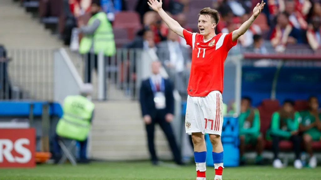 Ruský záložník Alexandr Golovin