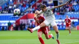 Barbora Polcarová a Mayzee Daviesová v zápase Wales – Česko