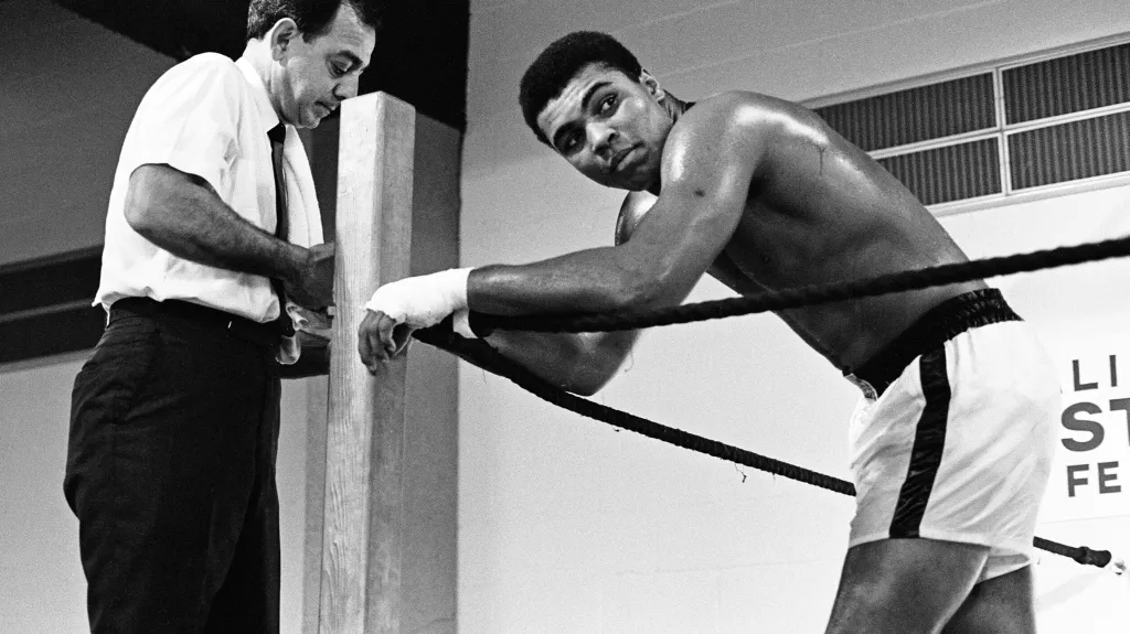 Muhammad Ali ještě pod jménem Cassius Clay v roce 1967