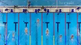 Světový rekord Adama Peatyho na 100 m prsa