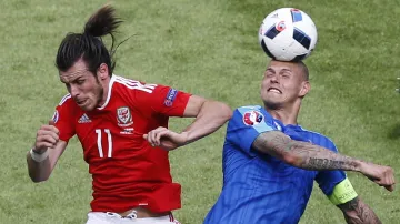 Osobní souboj Gareth Bale vs. Martin Škrtel