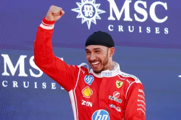 Lewis Hamilton vybojoval na GP Katalánska první triumf ve Ferrari