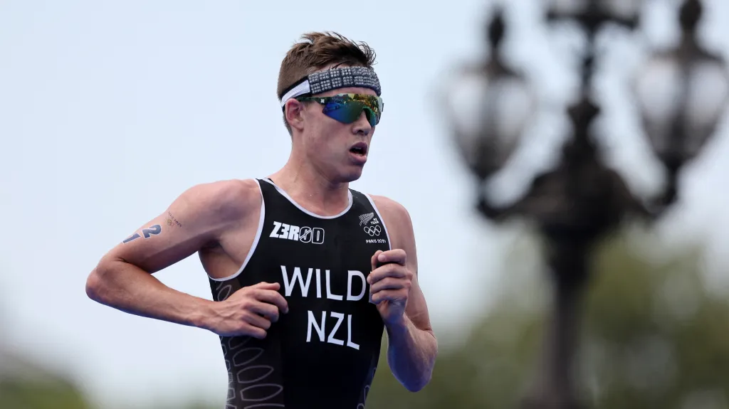 Novozélandský triatlonista Hayden Wilde