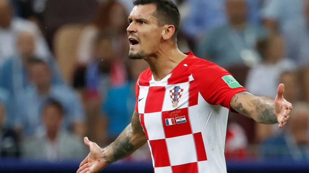 Obránce Chorvatska Dejan Lovren
