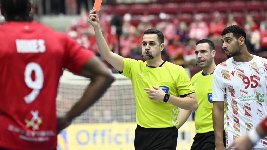 Červená karta pro Američana Paula Skorupu na MS v házené